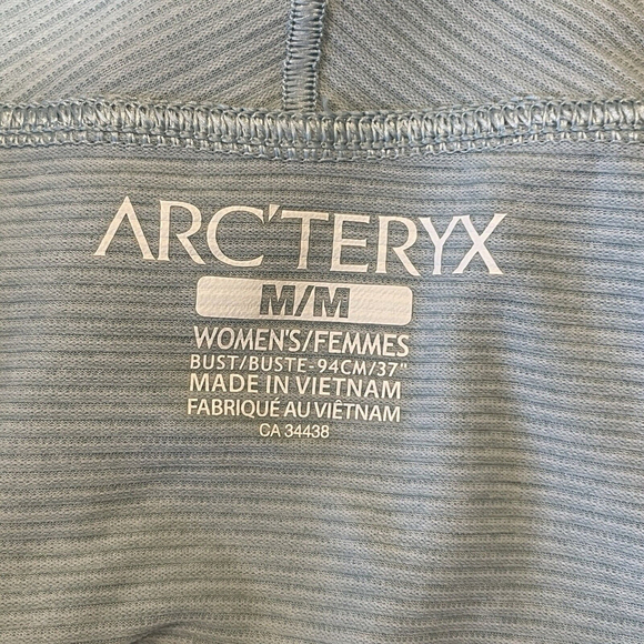 Arc’teryx Top Short Sleeve Outdoor Hiking T-Shirt Taema Light Blue Sz M - Picture 8 of 8